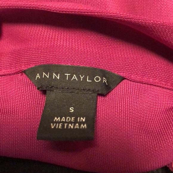 Pretty Pink Ann Taylor Blouse - Picture 10 of 12